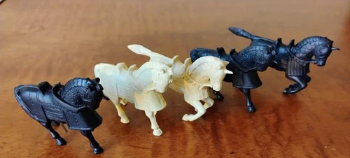 Vintage 1950s Marx Castle Play Set Horse Lot White Black Plastic Knight Medieval