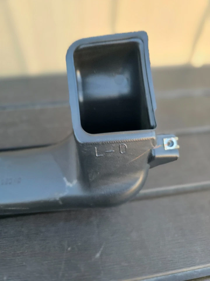 Calentador izquierdo Scion xB 2008-2015 para registrar conducto exterior 55843-12380 OEM Foto 4 de 4