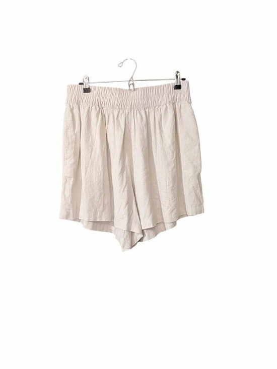 Ava & Viv Cream Linen Shorts
Opens in a new window or tab