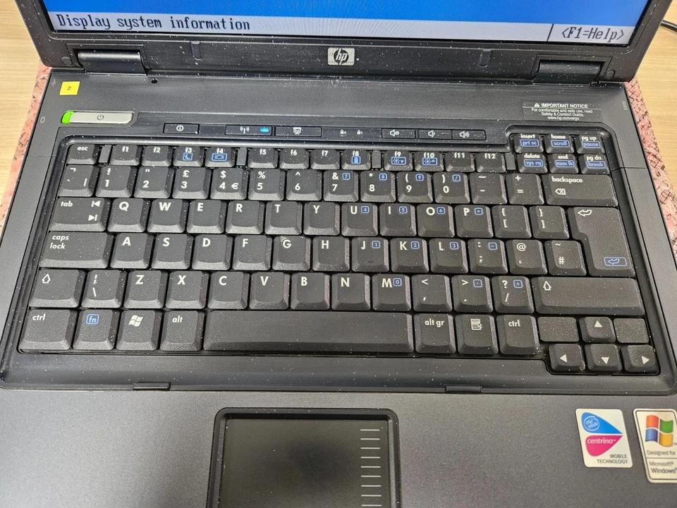 HP Compaq NC6120 - Vintage Laptop - Pentium M - 512MB - No Storage - Image 3 of 4