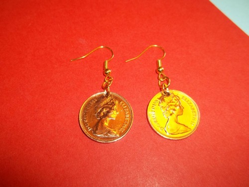 PENNY COIN DROP EARRINGS - BRONZE & GOLD - CROWN & PORTCULLIS - 1971 to 2008 - Picture 4 of 4