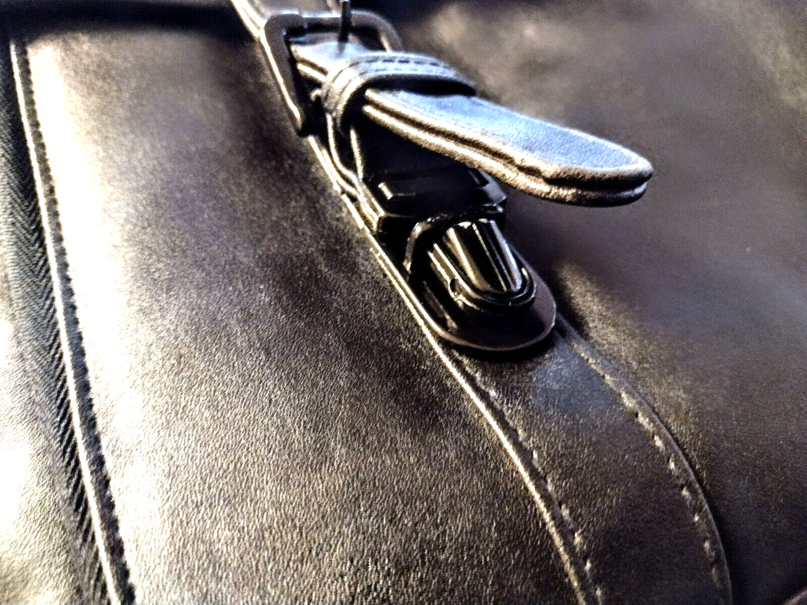 SOLIDEX Performance Leather Messenger Briefcase ~… - image 7