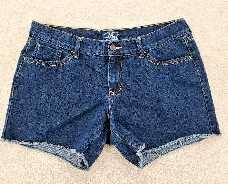 Nice outlet jean shorts