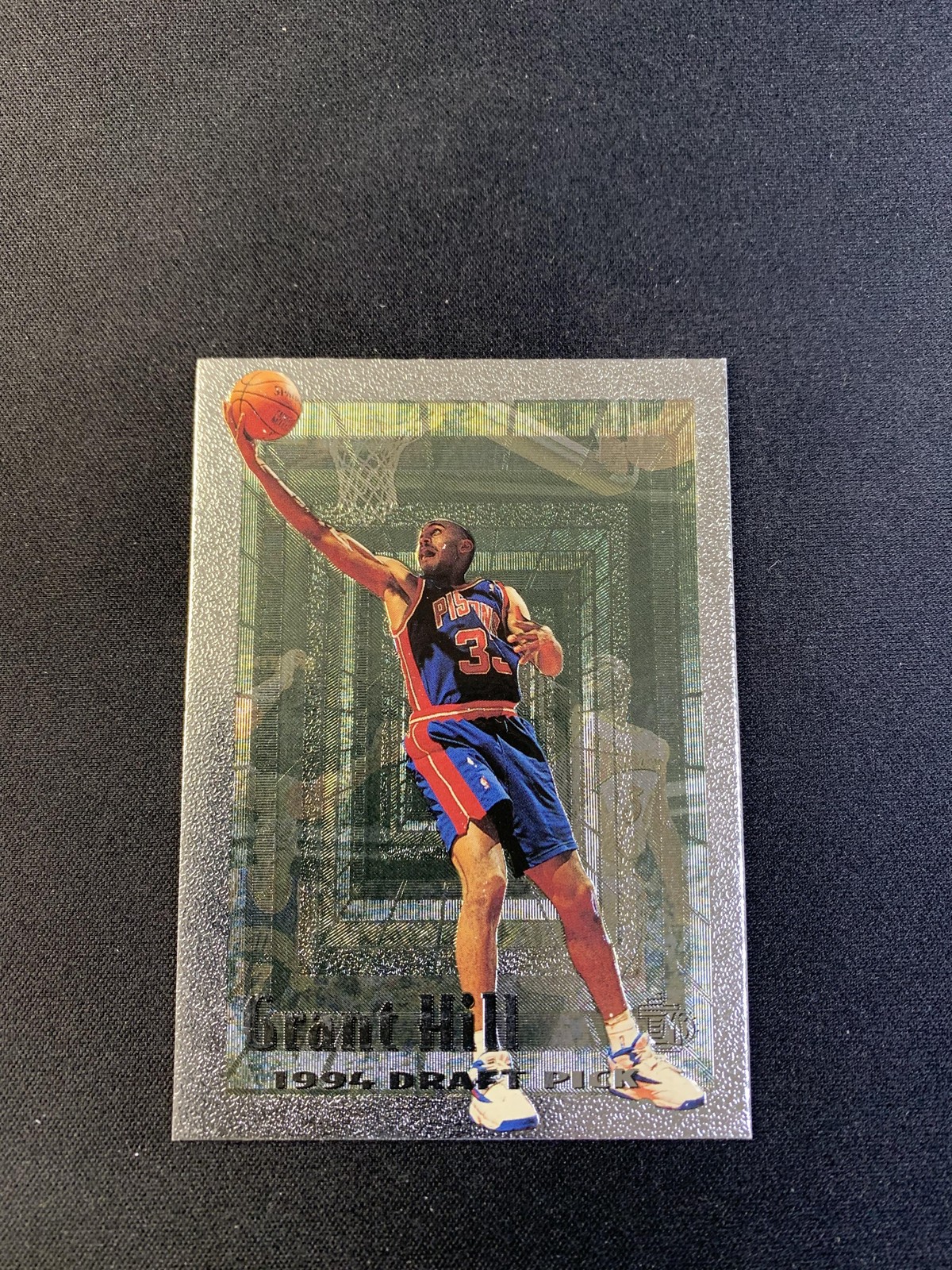 1994-95 Topps Embossed #103 Grant Hill Rookie / Detroit Pistons
