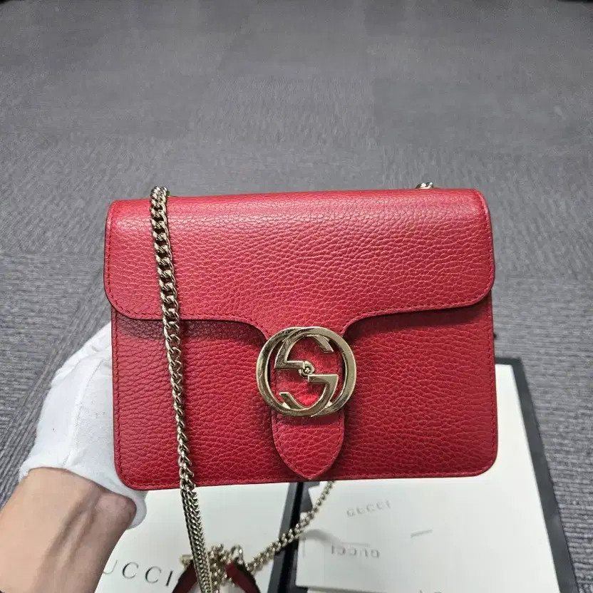 Gucci Interlocking Red Shoulder Bag - Authentic, … - image 2
