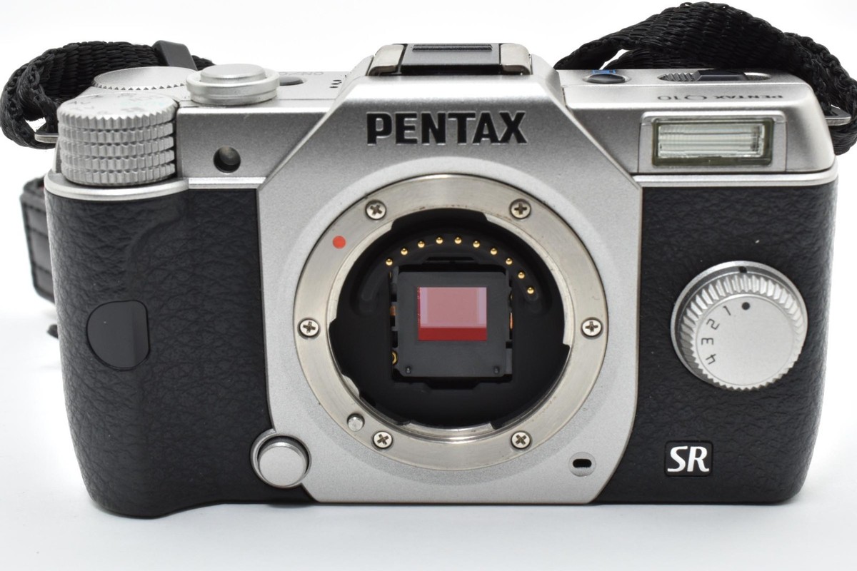 PENTAX Q10 Digital Camera Silver [550shots] & Double Lens [Exc++]