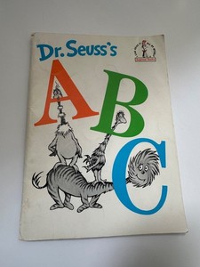 DR. Seuss A B C  1988 Edition PAPER BACK BOOK