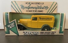 Ertl Montgomery Ward  Co 1932 Panel Delivery Truck Collector Bank 5 in series