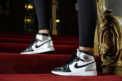 air jordan 1 retro high silver toe