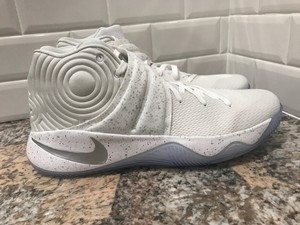 kyrie 2 silver speckle
