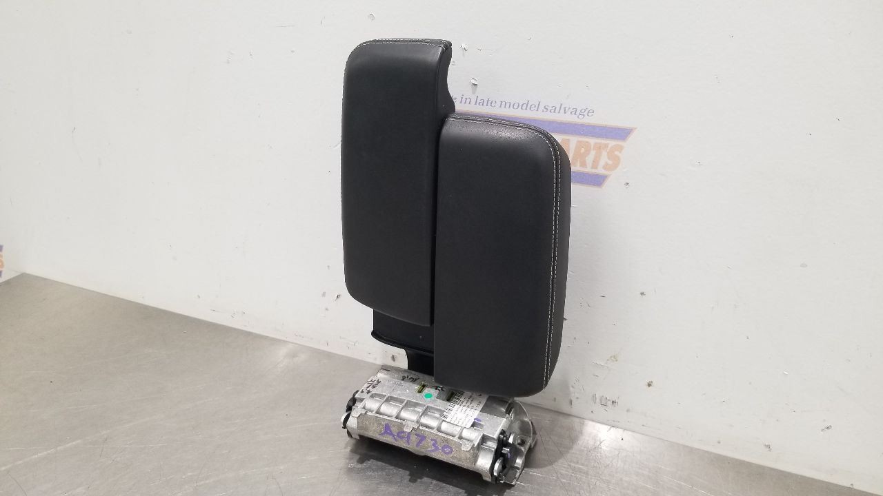 17 BENTLEY BENTAYGA FRONT FLOOR CENTER CONSOLE LID BLACK LEATHER 36A864207CS0