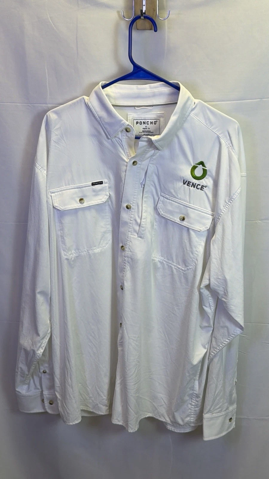 Poncho Outdoors Shirt Mens XL The Iceman Regular Fit Fishing Mag Pockets Logo