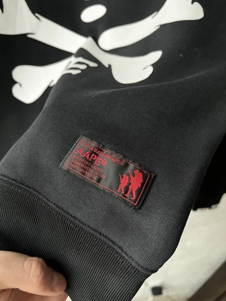 Sudadera negra A Bathing Ape Bape Aape 2 lados logotipo grande cuello redondo talla S para hombre Foto 3 de 4