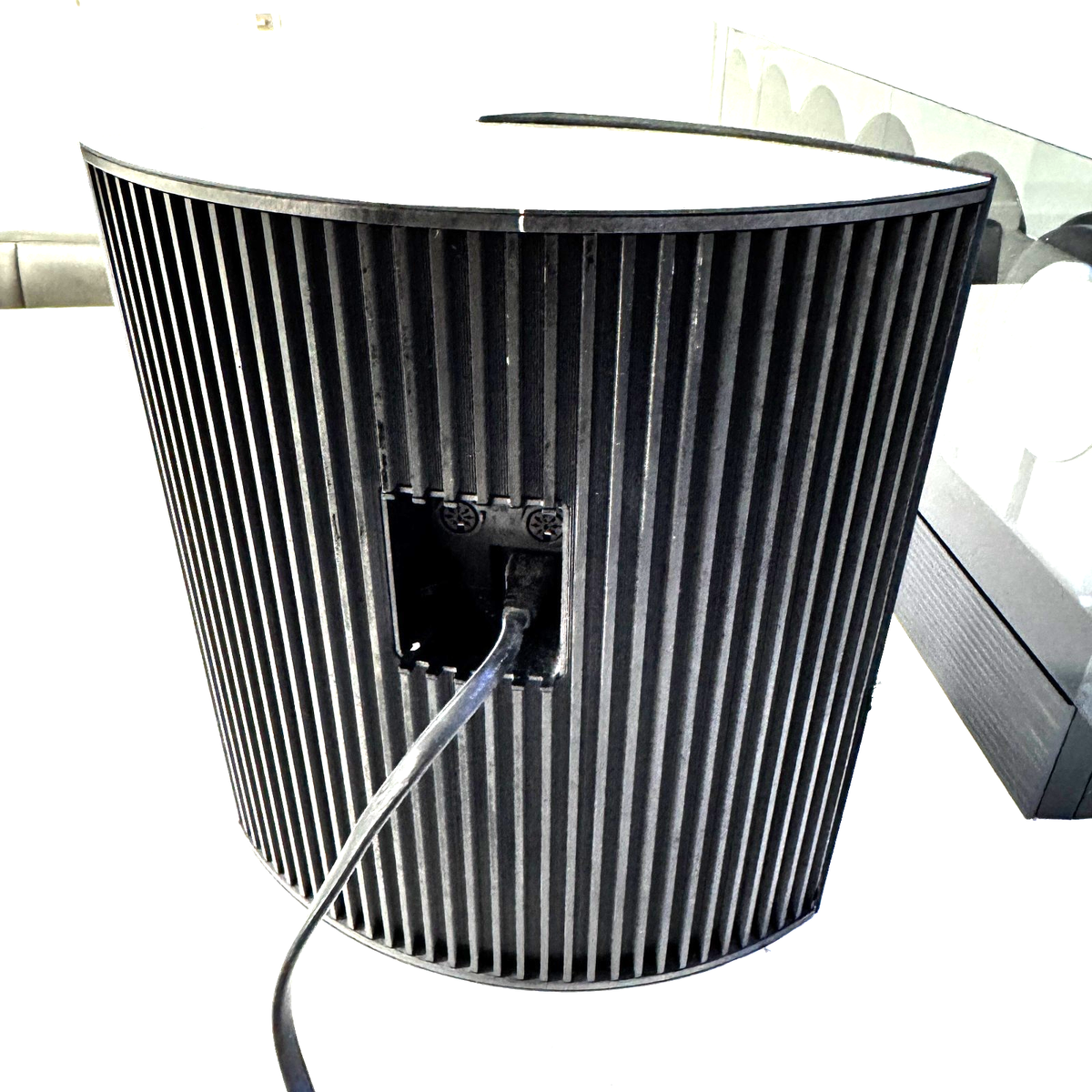 Bang & Olufsen B&O Beolab 4000 MK1 Speaker (Single) Chrome Silver