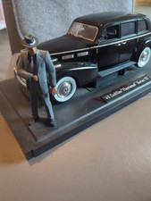 1/18  ,40 Cadillac Fleetwood Series 75 -  Jada??