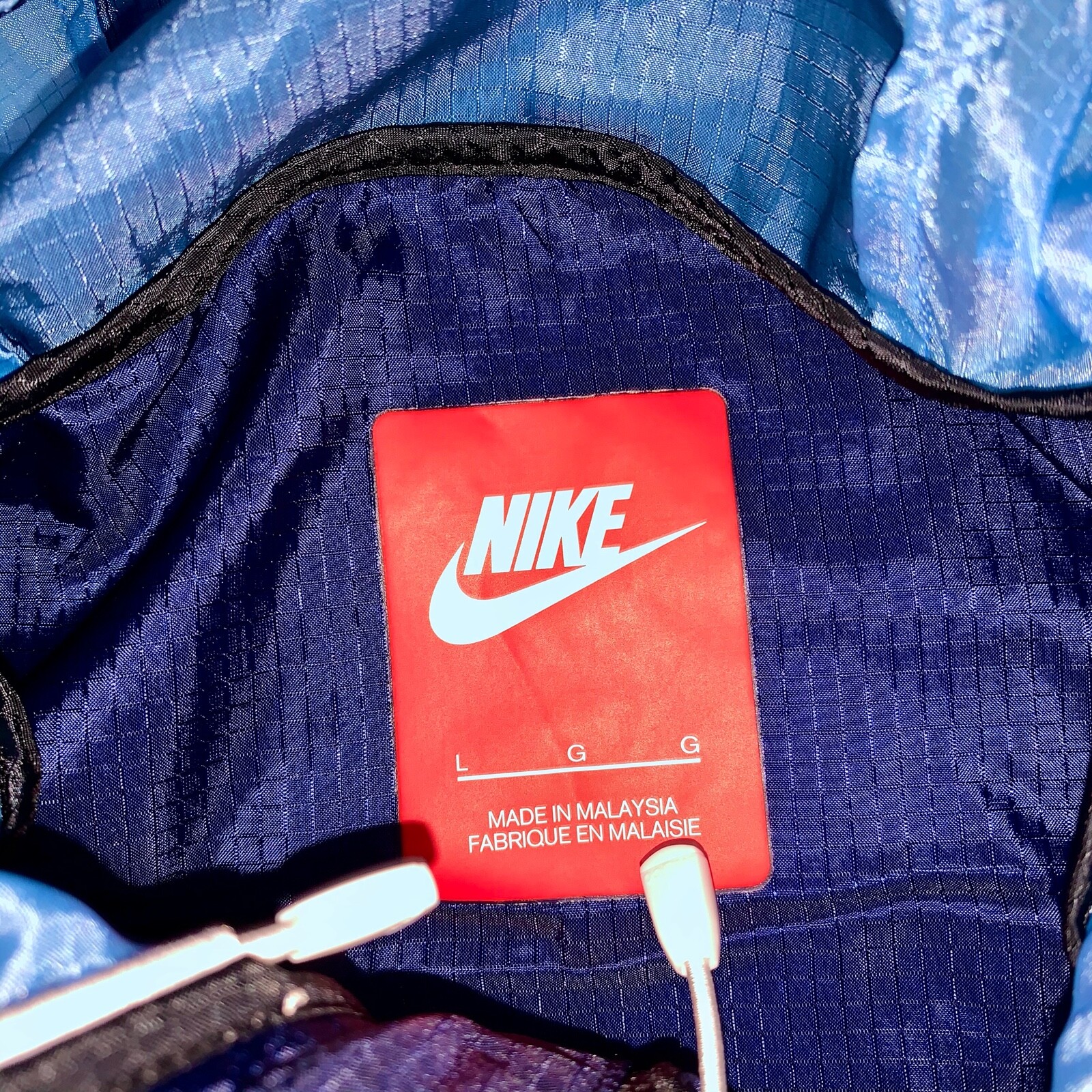 Nike Vintage Rare Tech Windrunner Hyperfuse Jacke… - image 7