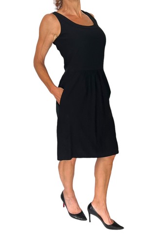 AKRIS PUNTO BERGDORF GOODMAN BLACK SLEEVELESS SCOOP NECK PLEAT FRONT LBD DRESS 4 - Picture 4 of 12