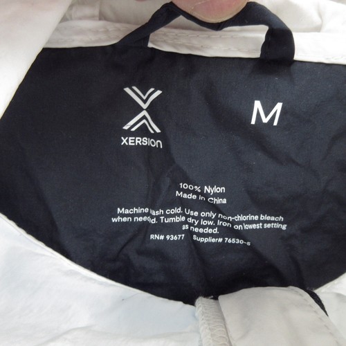 Xersion Men Windbreaker Jacket M Black Nylon 1/2 Zip Hooded Water Resistant New - Picture 6 of 10