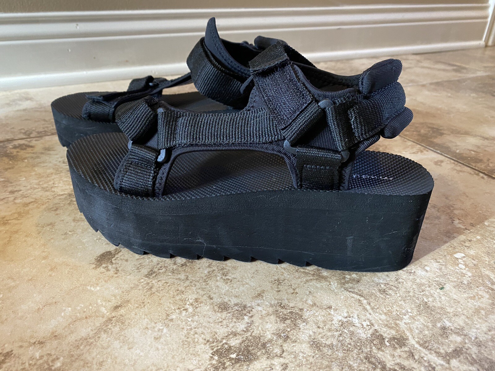Madden Girl Strappy Platform Universal Sandal Black … Gem