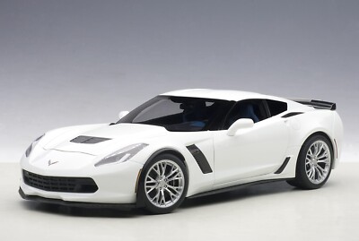 2016 CHEVROLET CORVETTE COUPE C7 ARTIC WHITE 1:18 by AUTOart 71261