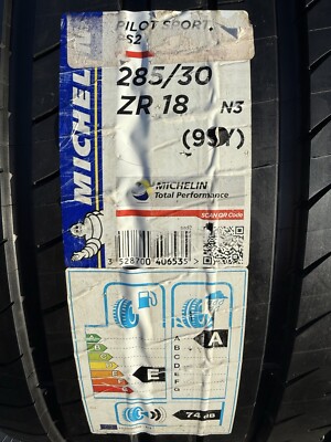Set of TWO BRAND NEW 285/30ZR18 (93Y) Michelin Pilot Sport PS2