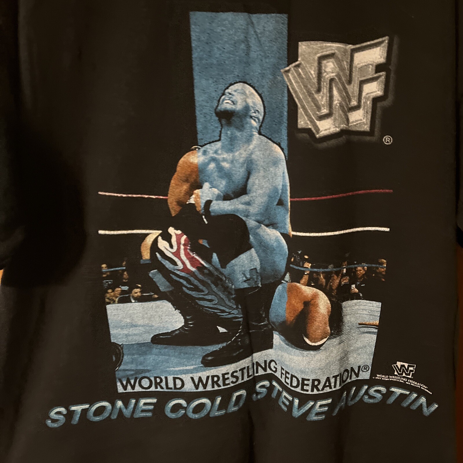 Vintage Rare 1997 Stone Cold Steve Austin Bret Hitman Hart TShirt Size Large WWF image 2
