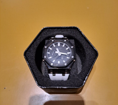 Customized Casio G-SHOCK GA-2100 - Einzigartiges Design