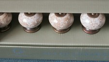 CASA DECOR Home Design CERAMIC Drawer Knobs / Pulls Set of 6 NEW IN BOX