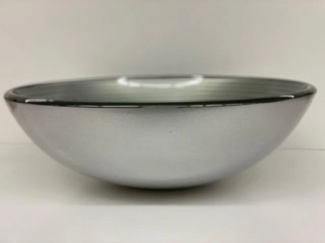 Fregadero de baño encimera redonda de vidrio en plata simple con drenaje emergente Foto 2 de 4