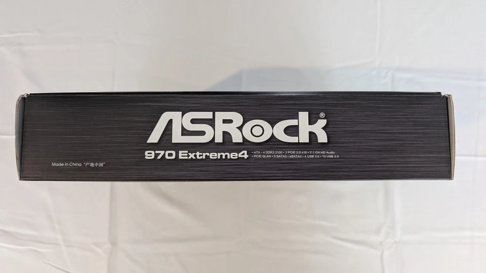 ASRock 970 Extreme4, AM3/AM3+, Placa-mãe AMD, AMD Sempron 145, 4GB DDR3 - Imagem 4 de 4