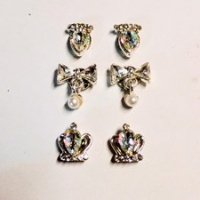 FE. Coppia ciondoli topper occhiali argento strass perle fiocchi corone re regina