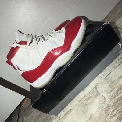 Jordan Air Jordan 11 Retro Mid Top Lace-Up Sneaker White/Red Colorblock