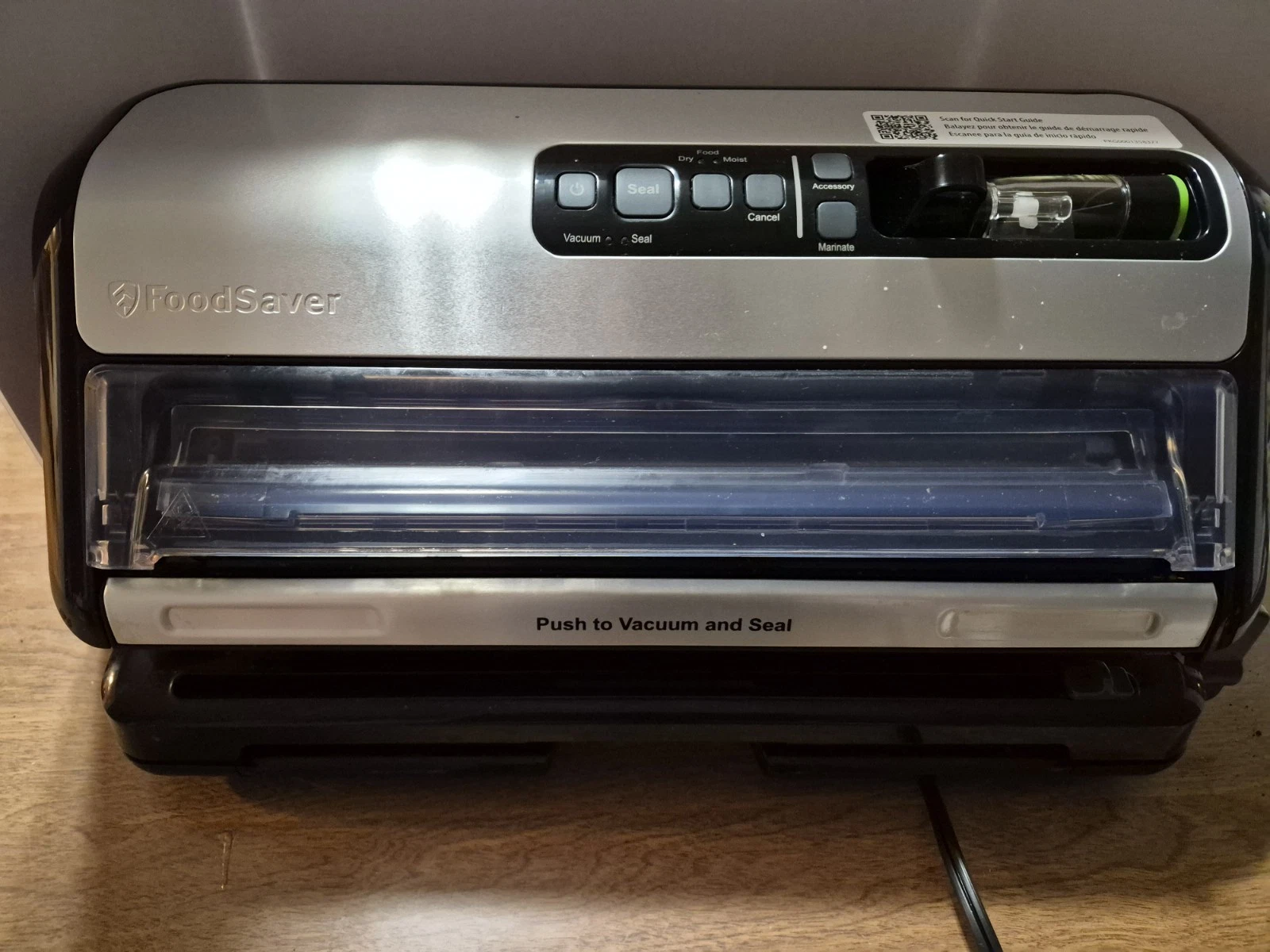 FoodSaver FM5200 2-in-1 Automatic Vacuum Sealer Machine, Silver/Black