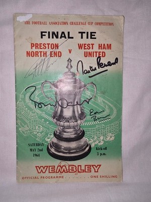 West Ham United 1964 FA Cup Finale gegen Preston North End signiertes Spielprogramm