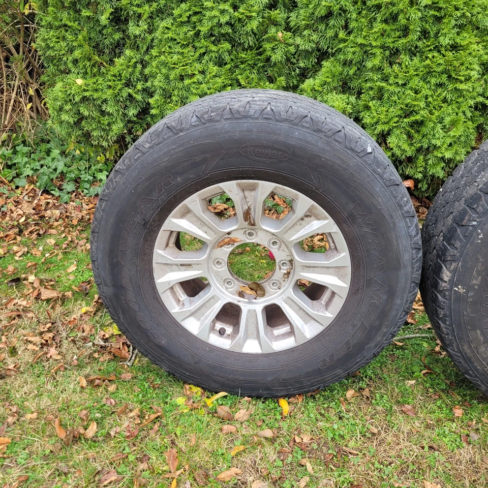 Four (4) OEM Ford Silver F250SD Pickup F350SD Wheel 18” 2020-2022 LC3C-1007-BA - Image 4 of 4