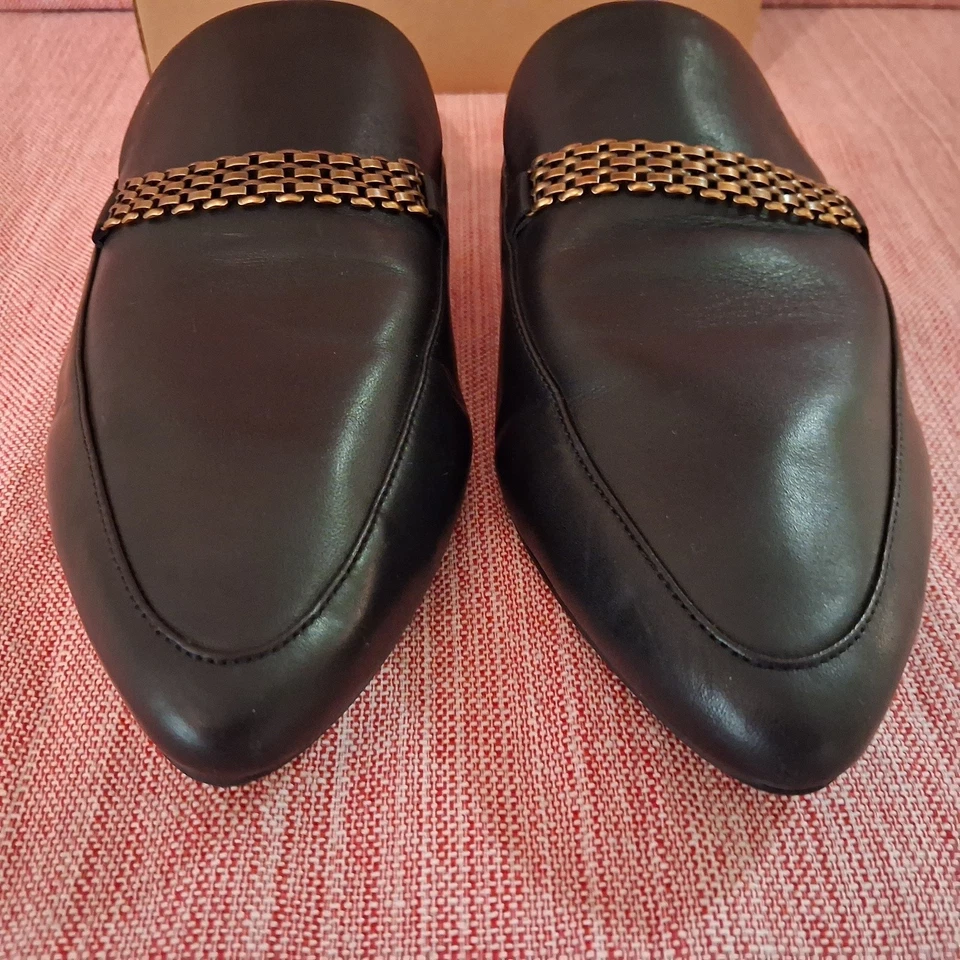 Vionic Starling Black Leather Mules Gold Trim size 10 - Image 4 of 4