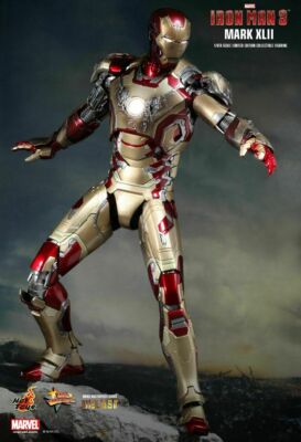 UPS 1/6 HOT TOYS MMS197D02 MARVEL IRON MAN 3 DIECAST MK42 UPS 1/6 HOT TOYS MMS197D02 MARVEL IRON MAN 3 DIECAST MK42