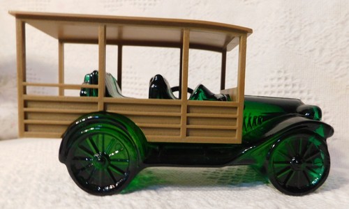 Vintage Avon 1923 Station Wagon Tai Winds dopobarba completo 6 once Ottime condizioni - Foto 3 di 9