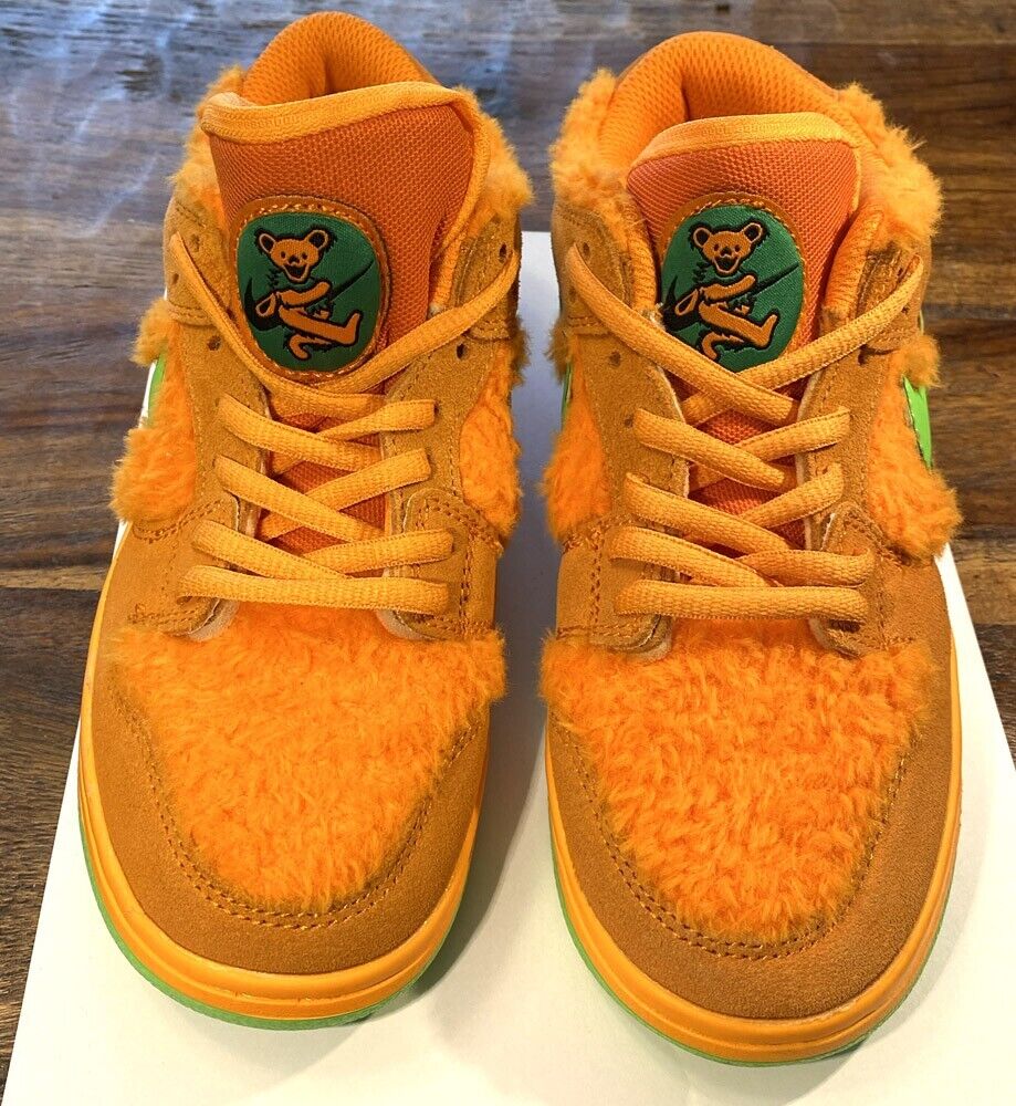 Size 5.5 - Nike SB Dunk Low x Grateful Dead Orange Bear 2020 Size 5.5 - Nike SB Dunk Low x Grateful Dead Orange Bear 2020