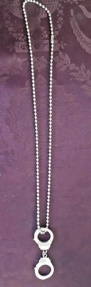 Kette mit Anhänger Kugelkette  silberfarben Handschellen - Bild 2 von 2