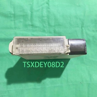 Schneide original Modicon Premium series digital input module TSXDEY08D2 24V DC