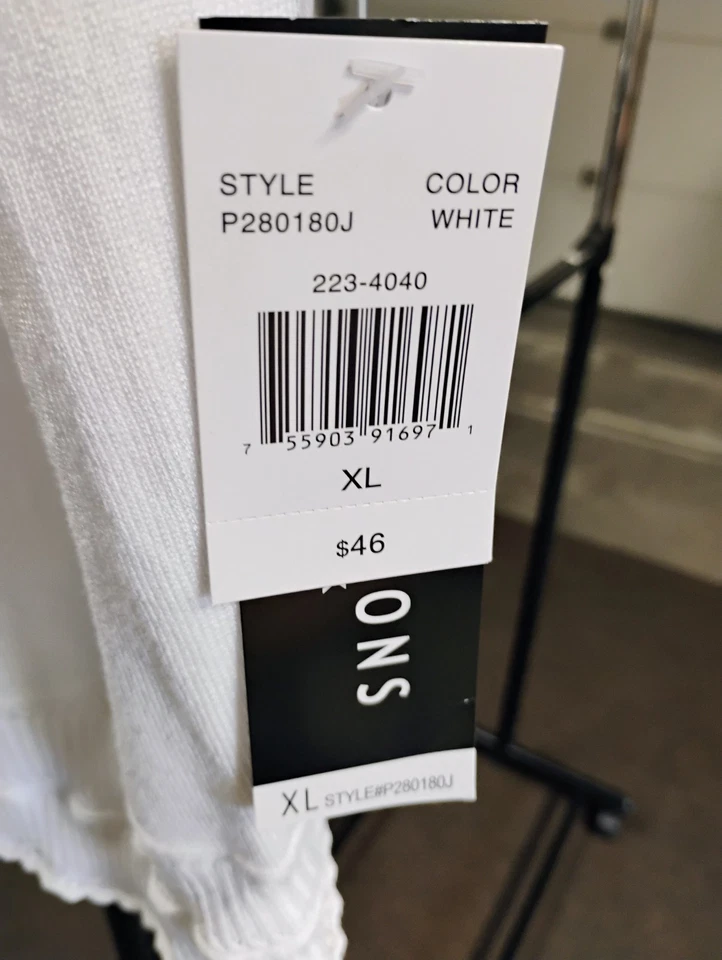 Blusa blanca Perception XL y top negro LBW X. Ambos nuevos, se venden como unidad. Foto 4 de 4