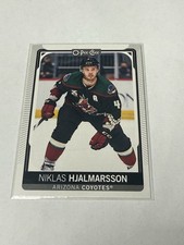 2021-22 O-Pee-Chee - Niklas Hjalmarsson #375