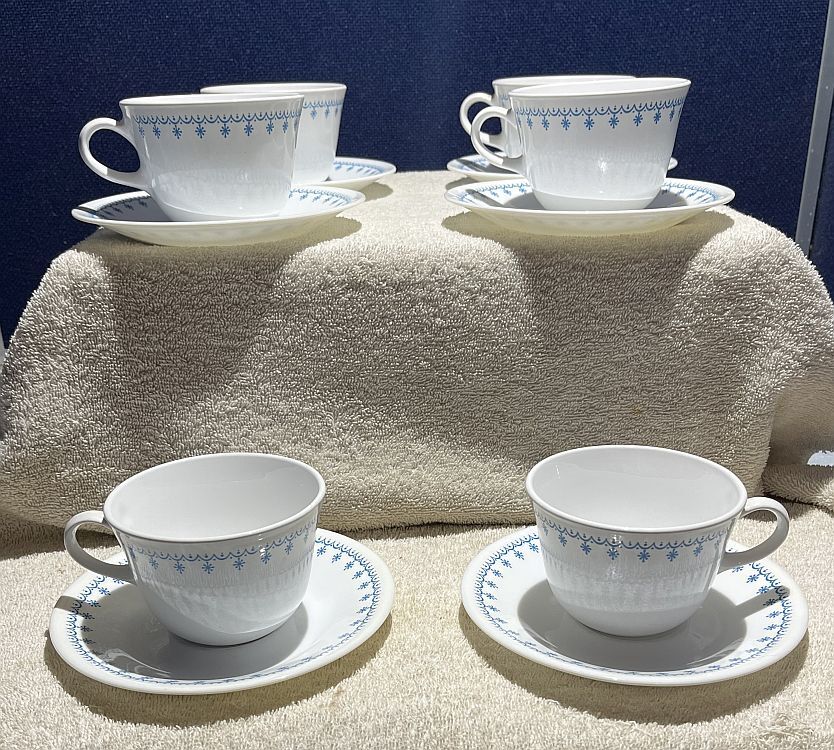 70's Corelle Livingware Snowflake Blue Ring Handle Flat Cups