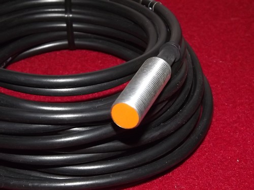 New IFM Efector 100 IF5208 Inductive Proximity Switch - IFB3002-BPKG - NOS - Picture 5 of 6