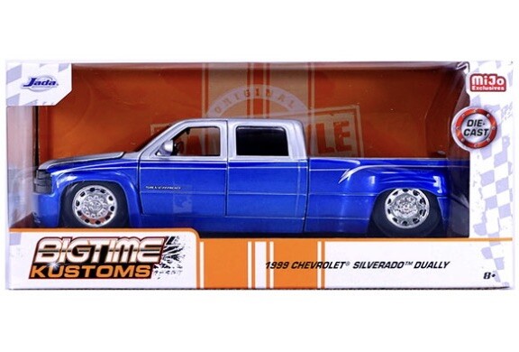 Jada 1999 Chevy Silverado Dually 限定版　中古 Amazon.com: Jada Toys 1999 Chevy Silverado Dually Custom