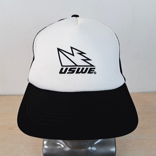 USWE ADJUSTABLE SNAPBACK TRUCKER/MESH HAT/CAP, BLACK, HYDRATION/ATHLETE/OUTDOOR