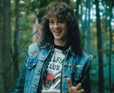 JOSEPH QUINN signed Autogramm 20x25cm STRANGER THINGS in Person autograph ACOA