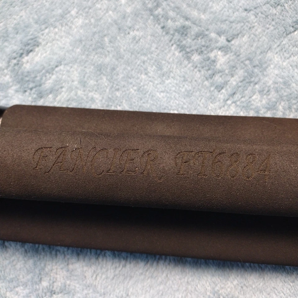 Trípode profesional Fancier FT-6884 con bolsa de transporte de hasta 64" patas de fibra de carbono Foto 3 de 4