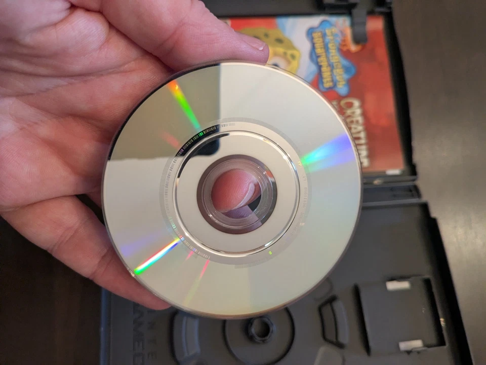 SpongeBob SquarePants Creature from the Krusty Krab GameCube Complete CIB - Image 3 of 3